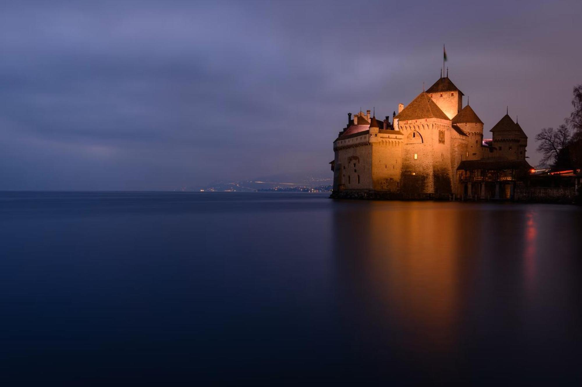 Cote Lac Hostel Evian Bagian luar foto